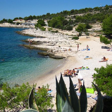 Apartments Martina Primošten Εξωτερικό φωτογραφία