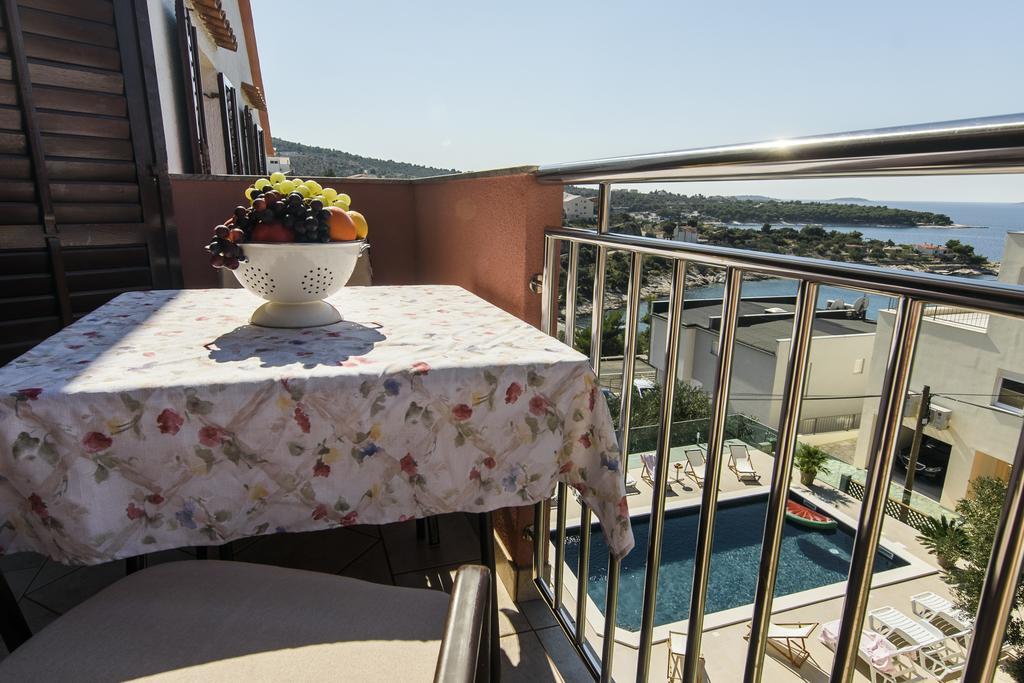Apartments Martina Primošten Εξωτερικό φωτογραφία