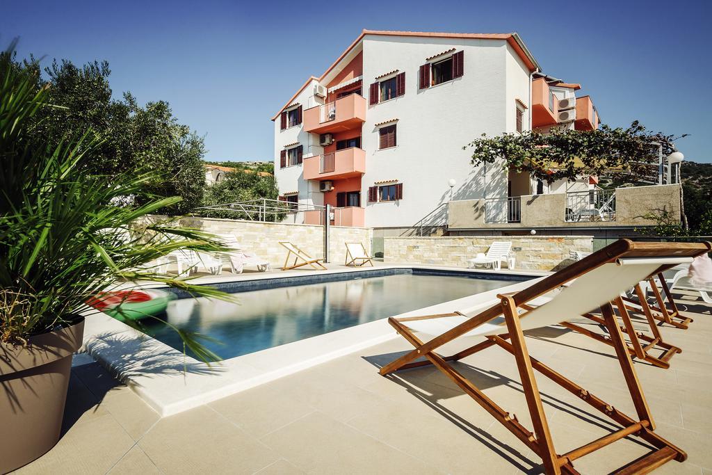 Apartments Martina Primošten Εξωτερικό φωτογραφία